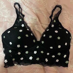 *SOLD* 
Victoria’s Secret PINK bralette